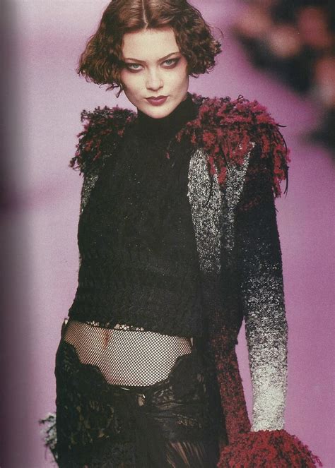 shalom harlow the cure|shalom harlow hair.